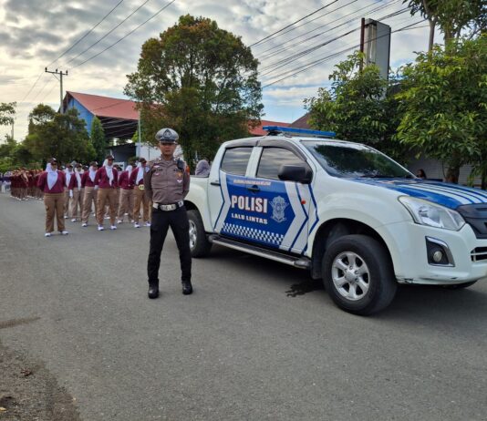 Pengawalan dan Pengamanan Lomba Gerak Jalan Indah, Sat Lantas Polres Pasangkayu Pastikan Kegiatan Berlangsung Aman dan Lancar