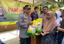 Gerakan Pangan Murah Polsek Pasangkayu Di Desa Tikke Di Sambut Antusias Warga