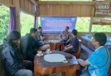 Polantas Menyapa: Ngopi Bareng Warga, Satlantas Polres Pasangkayu Edukasi Tertib Berlalu Lintas