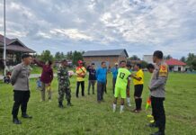 Semarak Kemerdekaan, Bhabinkamtibmas Polres Pasangkayu Amankan Lomba Olahraga dan Seni di Sarjo