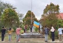 Polsek Bambalamotu Bina Remaja Paskibra SMKN 1 Jelang HUT RI ke-80