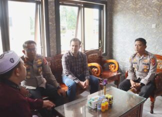 Kapolres Pasangkayu Bersilaturahmi dengan Tokoh Agama, Ajak Masyarakat Sampaikan Aspirasi Secara Damai