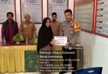 Polsek Pasangkayu Kawal Penyaluran BLT-DD Desa Malei Tahun 2025