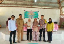 Pemantauan Penyaluran BLT-DD Desa Motu: Polsek Baras Pastikan Tepat Sasaran