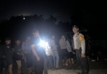 Bhabinkamtibmas Polsek Pasangkayu Amankan LDKS SMKS Peduli Bangsa, Latih Kedisiplinan dan Keberanian Siswa