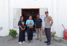 Bhabinkamtibmas Polsek Bambalamotu Pantau Dan Amankan Kegiatan Ibadah Di Gereja