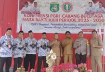 Bhabinkamtibmas Polsek Baras Hadiri Konferensi PGRI Cabang Bulutaba Masa Bakti XXIII Periode 2025–2030