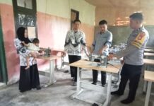 Sinergi Bhabinkamtibmas, Camat, dan SMKN 1 Bambalamotu Dorong Kolaborasi UMKM Bidang Konveksi