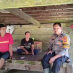 Bhabinkamtibmas Polsek Baras Ajak Warga Aktif Berikan Informasi Demi Terciptanya Kamtibmas Yang Kondusif