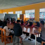 Bhabinkamtibmas Lakukan Pembinaan Remaja Alumni dan Siswa SMKN 1 Bambalamotu, Dorong Kemandirian Melalui UMKM
