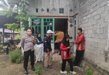 Bhabinkamtibmas Bambalamotu Amankan Pemeriksaan Setempat Pengadilan Agama, Sengketa Harta Bersama Berakhir Damai