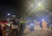 Dukung Kelancaran Festival UMKM, Sat Lantas Polres Pasangkayu Gelar Pengaturan Lalin di Alun-Alun