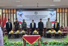 Kabag Ren Wakili Kapolres Pasangkayu Hadiri Pelantikan Pejabat dan Pengukuhan BAPPERIDA Kabupaten Pasangkayu