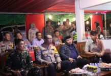 Malam Puncak Pergantian Tahun, Kapolres Pasangkayu dan Forkopimda Ikuti Zoom Meeting Kapolri
