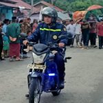 Bhabinkamtibmas Bambalamotu Laksanakan Pengamanan dan Pengawalan Jenazah di Desa Randomayang