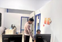 UNIT REGIDENT SIM SATLANTAS POLRES PASANGKAYU LAKSANAKAN KEGIATAN PELAYANAN PENERBITAN SIM