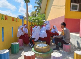 POLSEK SARUDU LAKSANAKAN SAMBANG DAN HIMBAUAN KAMTIBMAS DI SDN PATIKA