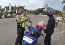 Demi Keselamatan di Setiap Langkah Pagi, Sat Lantas Polres Pasangkayu Hadir Melayani Masyarakat