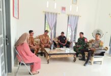 Bhabinkamtibmas Polsek Sarudu Lakukan Problem Solving Dugaan Perselingkuhan Warga di Desa Benggaulu