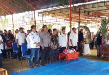 Bhabinkamtibmas Polsek Baras Hadiri Gelar Karya Seni & Kriya SMAN 1 Bulutaba, Dorong Kreativitas Pelajar Angkat Budaya Lokal