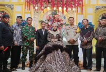 Wujud Pelayanan Polri, Bhabinkamtibmas Amankan Pesta Pernikahan Warga Benggaulu