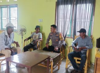 Bhabinkamtibmas Polsek Pasangkayu Perkuat Koordinasi Kamtibmas di Pasar Randomayang, Parkir dan Pedagang Jadi Perhatian