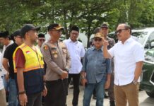 Kapolres Pasangkayu Dampingi Gubernur Sulbar Tinjau Peningkatan Jalan Akses Pelabuhan, Dirangkaikan Safari Ramadhan