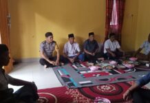 Bhabinkamtibmas Polsek Bambalamotu Buka Puasa Bersama, Pererat Silaturahmi dengan Warga Desa Kalola