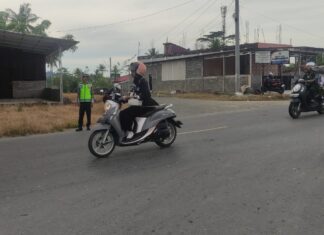 Commander Wish Gatur Pagi, Wujud Kepedulian Sat Lantas Polres Pasangkayu Mengawal Keselamatan Warga Sejak Fajar