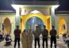 Pamapta III Polres Pasangkayu Intensifkan Patroli dan Pengamanan Tarawih, Wujudkan Malam Ibadah yang Aman dan Kondusif.