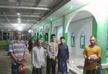 Hadir di Tengah Umat, Polsek Pasangkayu Amankan Shalat Tarawih di Masjid An-Nur, Jamaah Ibadah Khusyuk dan Tenang
