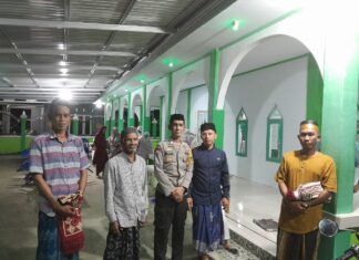 Hadir di Tengah Umat, Polsek Pasangkayu Amankan Shalat Tarawih di Masjid An-Nur, Jamaah Ibadah Khusyuk dan Tenang