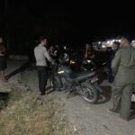 Patroli Malam Ramadan, Bhabinkamtibmas Polsek Pasangkayu Himbau Remaja Cegah Balap Liar