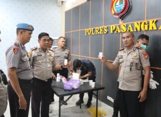 Komitmen Bersih Narkoba, PJU Polres Pasangkayu Jalani Tes Urine, Hasilnya Negatif