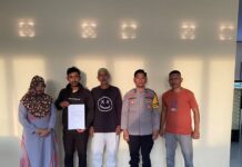 Bhabinkamtibmas Polsek Pasangkayu Mediasi Kasus Pengancaman di Anjungan, Berakhir Damai Secara Kekeluargaan