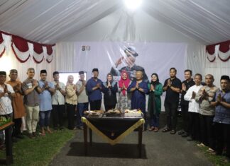 Sederhana Penuh Kebahagiaan, Kapolres Pasangkayu Rayakan Ultah Ke-43 Bersama Keluarga Besar Polres Pasangkayu