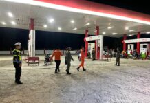 Patroli Malam Pos Terpadu Bundaran Smart Pasangkayu, Pastikan Keamanan Masyarakat Jelang Idul Fitri