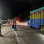 Personel Pos Pam Sarjo Gelar Patroli Malam, Pastikan Situasi Kamtibmas Tetap Aman
