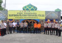 Kapolres Pasangkayu Tinjau Pos Pam dan Pos Terpadu Ops Ketupat Marano 2026, Personel Dapat Bingkisan