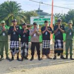 Indahnya Toleransi di Lilimori, Bhabinkamtibmas Polsek Baras Amankan Sholat Idul Fitri 1447 H