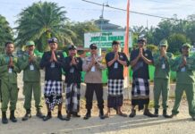 Indahnya Toleransi di Lilimori, Bhabinkamtibmas Polsek Baras Amankan Sholat Idul Fitri 1447 H