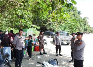 Pantai Salukaili Ramai Pengunjung, Pos Pam Baras Ops Ketupat Marano 2026 Hadir Beri Rasa Aman