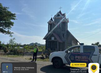 Ciptakan Rasa Aman Umat Beribadah, Satlantas Polres Pasangkayu Gelar Patroli Gereja