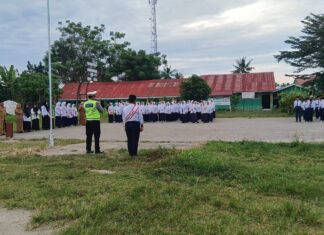 Salut! Polisi Edukasi Pelajar SMP di Pasangkayu, Tekankan Pentingnya Keselamatan Berlalu Lintas
