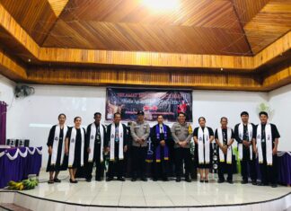 Pengamanan Ketat, Polres Pasangkayu Pastikan Ibadah Jumat Agung Berjalan Aman dan Khidmat