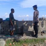 Sat Polairud Polres Pasangkayu Intensifkan Patroli Sambang, Ajak Masyarakat Pesisir Jaga Kamtibmas dan Kebersihan Laut