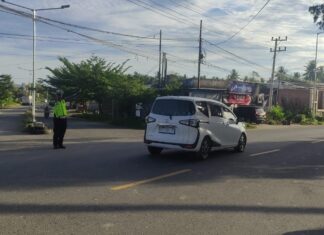 Commander Wish Sat Lantas Polres Pasangkayu, Hadir Beri Pelayanan Prima di Titik Rawan Lalu Lintas