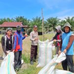 Bhabinkamtibmas Polsek Sarudu Laksanakan Sambang dan Himbauan Kamtibmas di Desa Patika