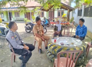 Perkuat Sinergi Kamtibmas, Polsek Pasangkayu Sambangi dan Koordinasi dengan Pemdes Gunung Sari