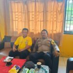 Sambang Dan Koordinasi Polsek Baras Bersama Pemerintah Kecamatan Bulutaba Untuk Cegah Konflik Warga